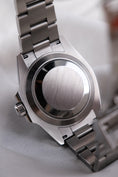 Bild in Galerie-Betrachter laden, Rolex Submariner Date 126610LN - Detail view 8
