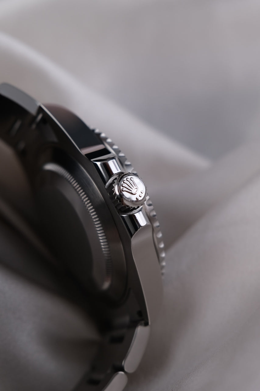 Rolex Submariner Date 126610LN - Detail view 5