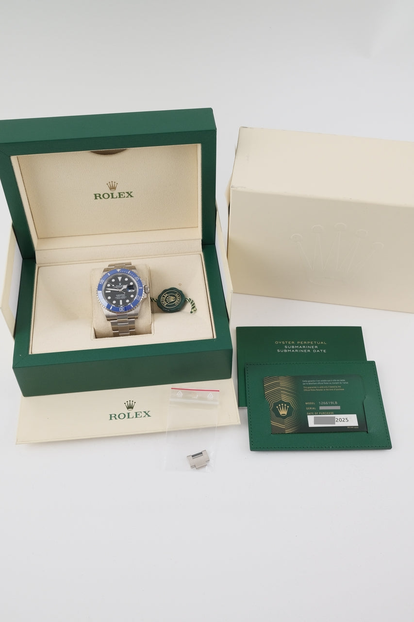 Rolex Submariner Date 126619LB - Papiere und oder Lieferumfang