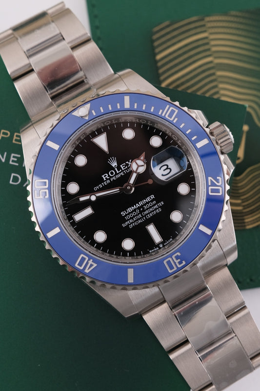 Rolex Submariner Date 126619LB - Thumbnail