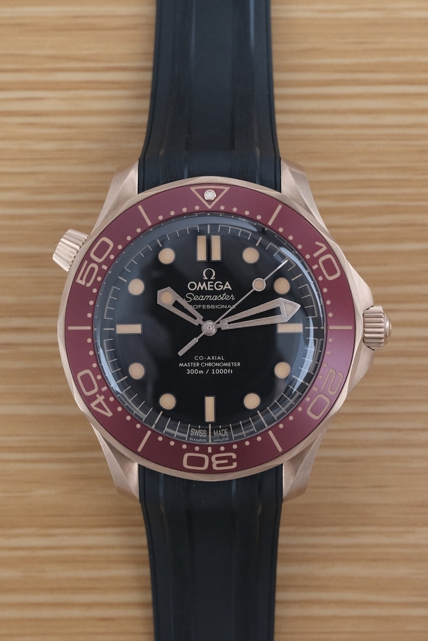 Omega Seamaster Diver 300 M Brązowe Złoto 210.92.42.20.01.003 - Widok szczegółowy 5