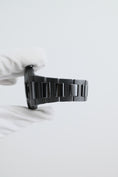 Carica l'immagine nel visualizzatore della galleria, Girard Perregaux Laureato Skeleton 81015-32-001-32A - Detailansicht 8
