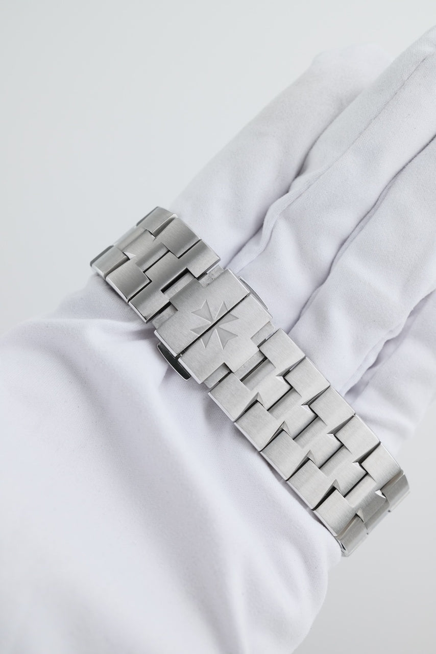 Vacheron Constantin Overseas 4500V/110A-B483 - Vue détaillée 7