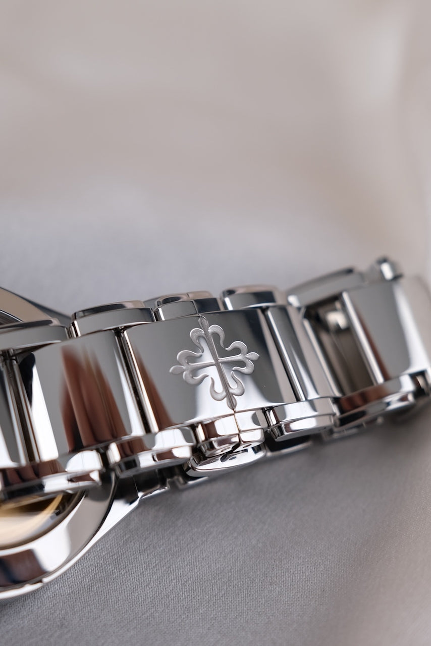 Patek Philippe TWENTY~4 AUTOMATIC 7300/1200A-010 - Detailansicht 6