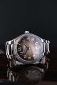 Bild in Galerie-Betrachter laden, Patek Philippe TWENTY~4 AUTOMATIC 7300/1200A-010 - Detailansicht 1
