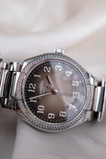 Bild in Galerie-Betrachter laden, Patek Philippe TWENTY~4 AUTOMATIC 7300/1200A-010 - Thumbnail
