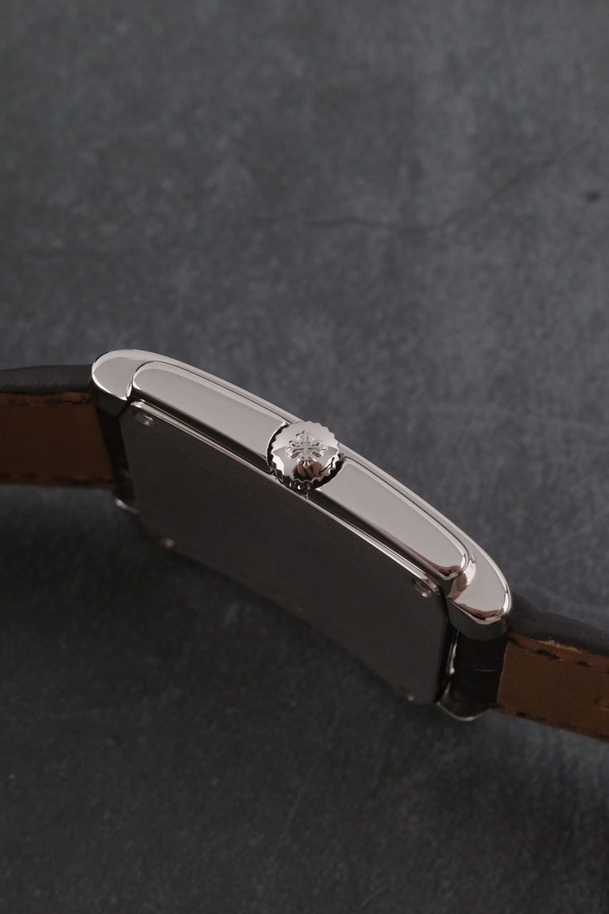 Patek Philipe Gondolo 5024G-001 - Detailed view 5