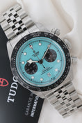 Załaduj obraz do przeglądarki galerii, Tudor Black Bay Chrono 79360N-0024 - Miniatura
