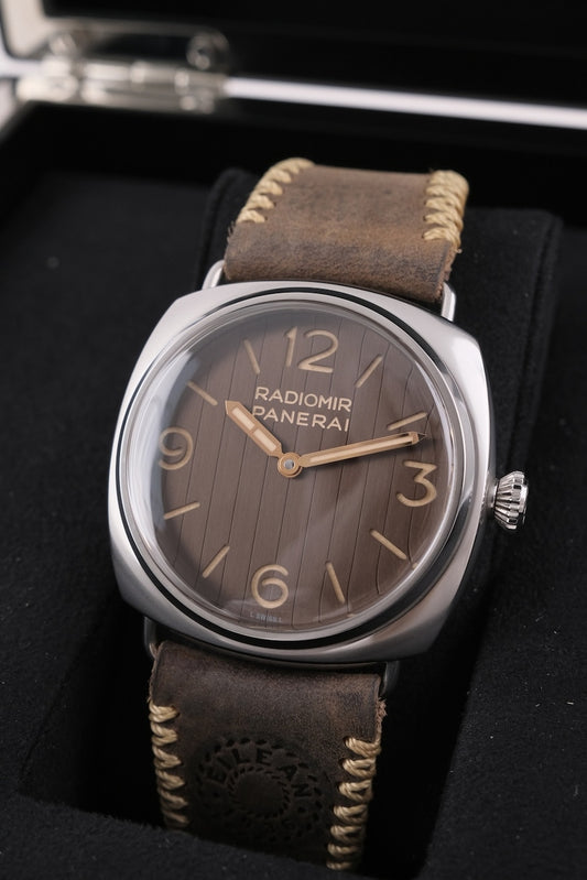 Panerai Radiomir Eilean PAM01243 - Detailansicht 1
