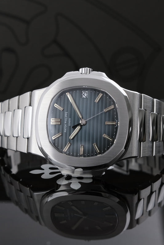 Patek Philippe Nautilus 5711/1A - Thumbnail