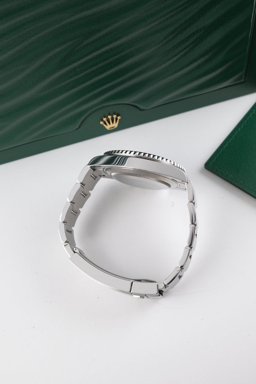 Rolex Submariner Date 126610LN - Detailansicht 5