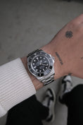 Load image into gallery viewer, Rolex Sea-Dweller Deepsea 126660 - detailed view 12
