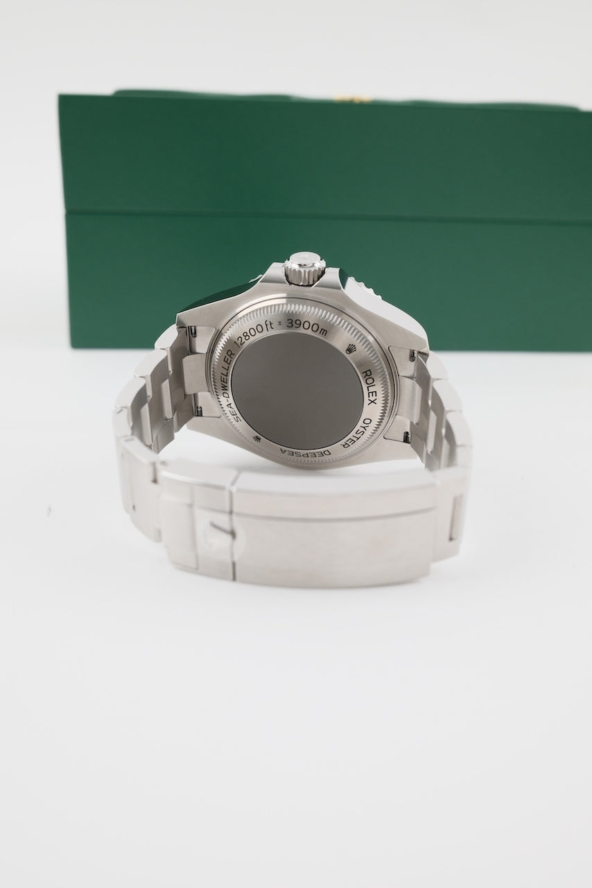 Rolex Sea-Dweller Deepsea 126660 - detailed view 10
