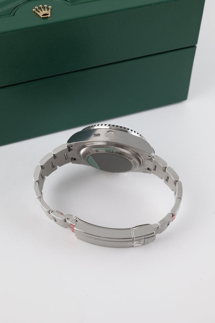 Rolex Sea-Dweller Deepsea 116660 - Detail view 4