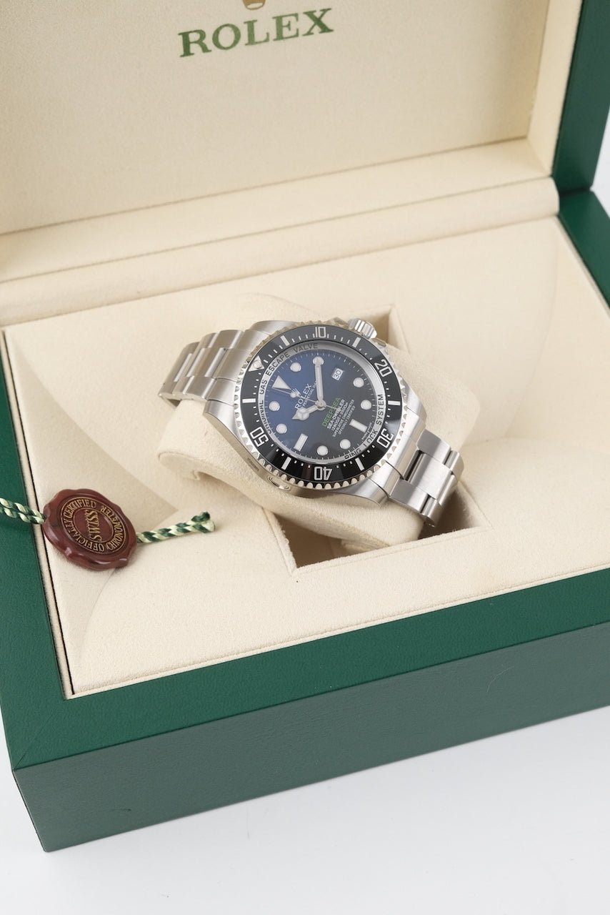 Rolex Sea-Dweller Deepsea Stickered 116660 - Vista dettagliata 1
