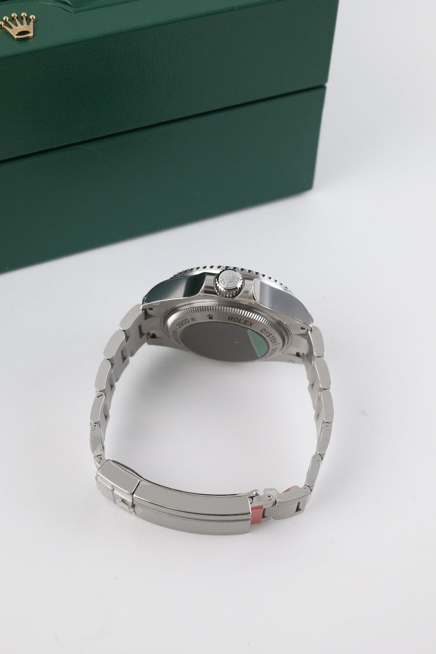 Rolex Sea-Dweller Deepsea 116660 - Detail view 3