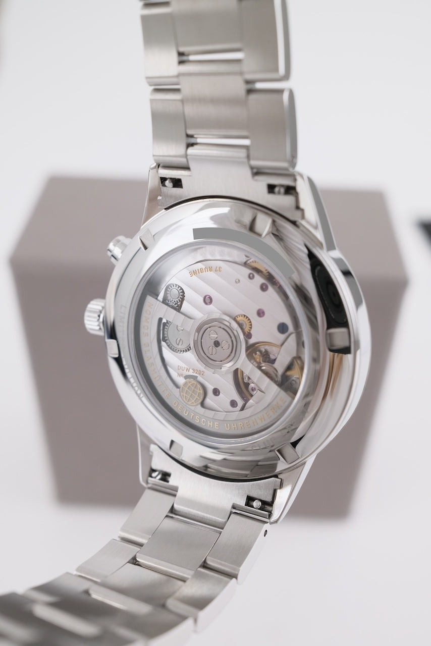 Nomos Club Sport Neomatik Weltzeit Jungle 790.S2 - Detailansicht 9