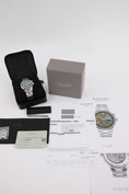 Bild in Galerie-Betrachter laden, Nomos Club Sport Neomatik Weltzeit Jungle 790.S2 - Papiere und oder Lieferumfang
