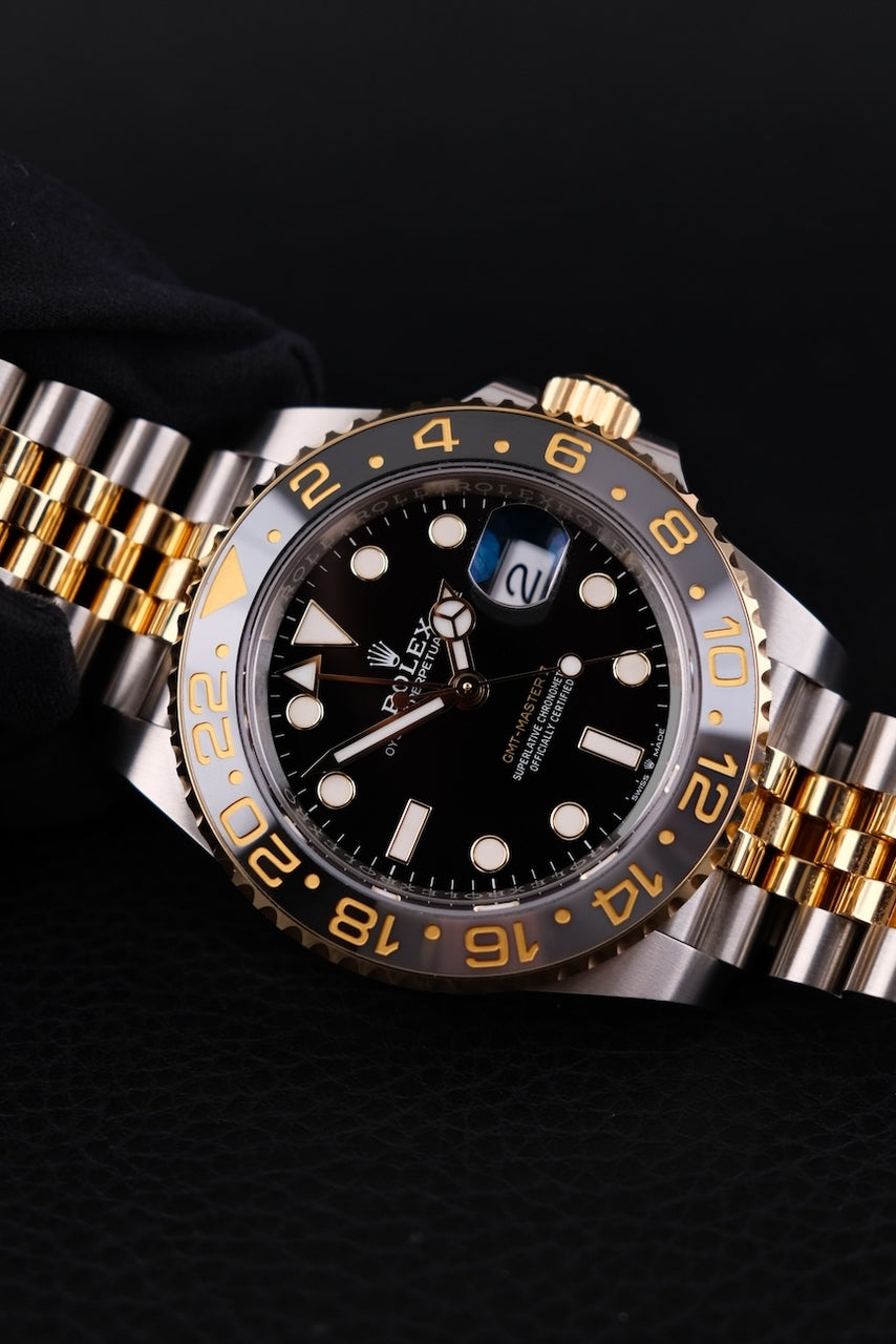 Rolex GMT Master II 126713GRNR - Detailansicht 2