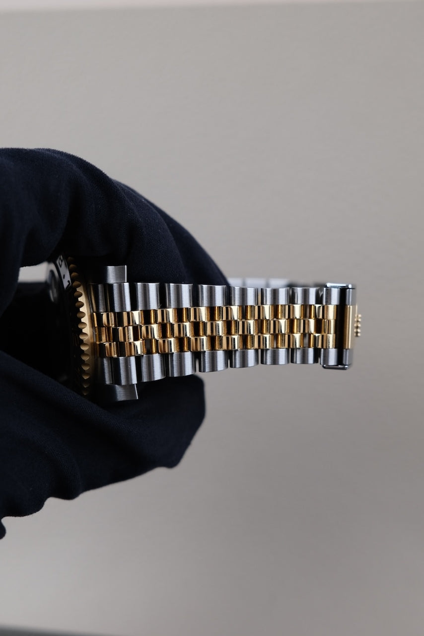 Rolex GMT Master II 126713GRNR - Detailansicht 10