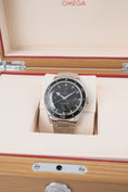 Bild in Galerie-Betrachter laden, Omega Seamaster 300 23430412101001 - Detailansicht 1
