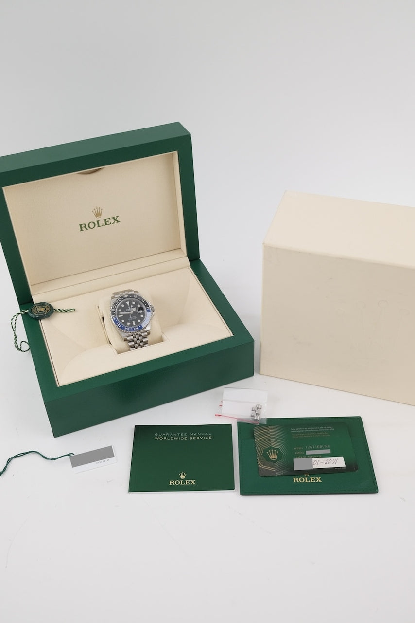 Rolex GMT-Master II 126710BLNR - Papiere und oder Lieferumfang