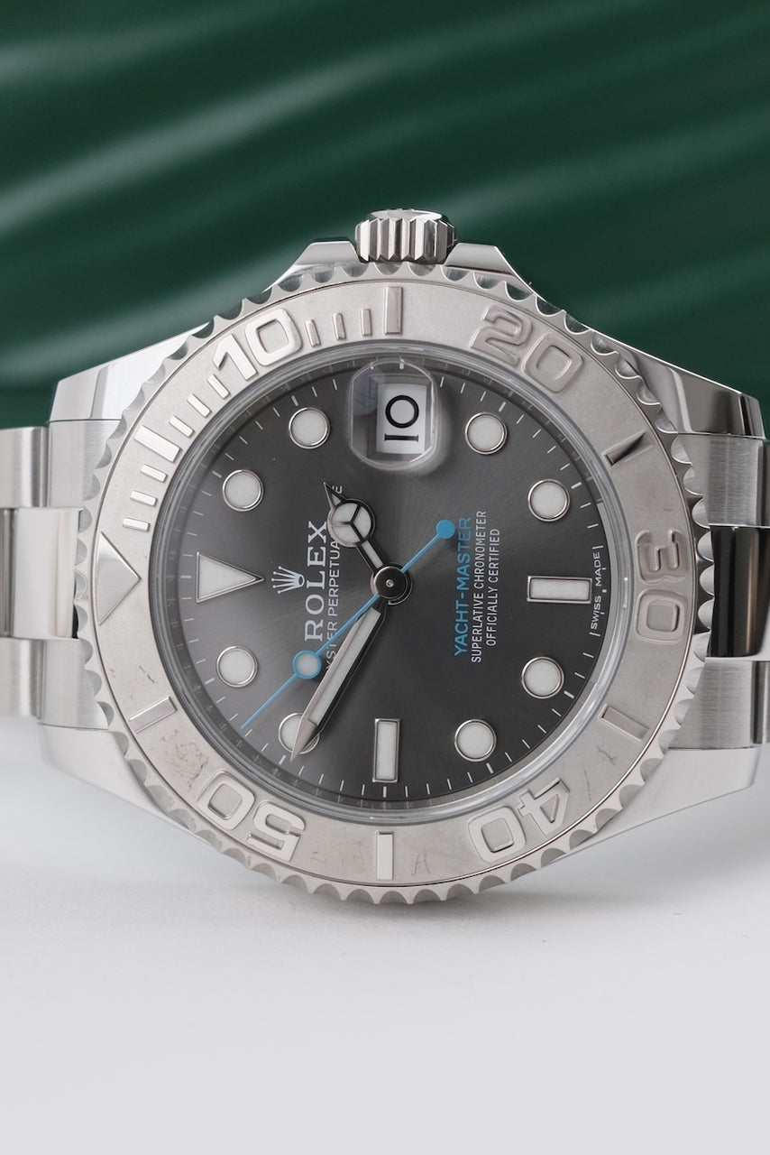 Rolex Yacht Master 37 268622 - Detailed view 4