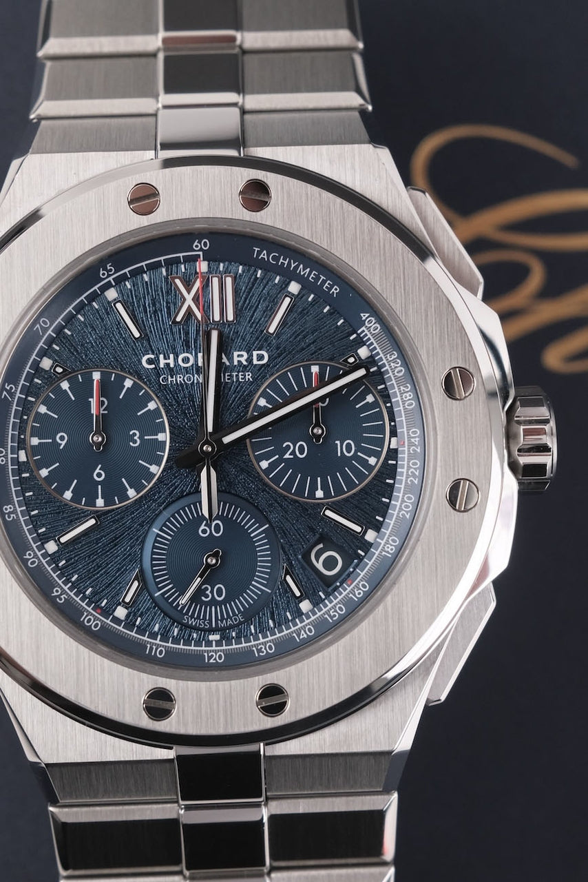 Chopard Alpine Eagle XL Chrono 298609-3001 - Detail view 4