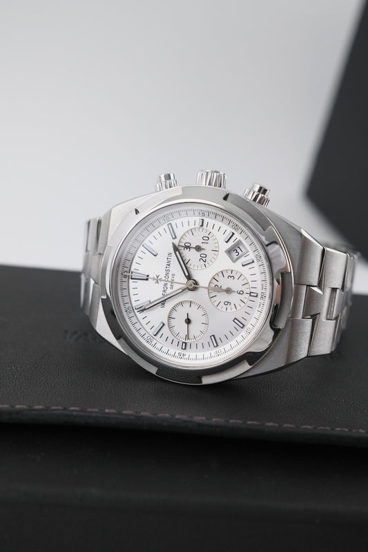 Vacheron Constantin Overseas Chronograph 5500V/110A-B075 - Detailansicht 1
