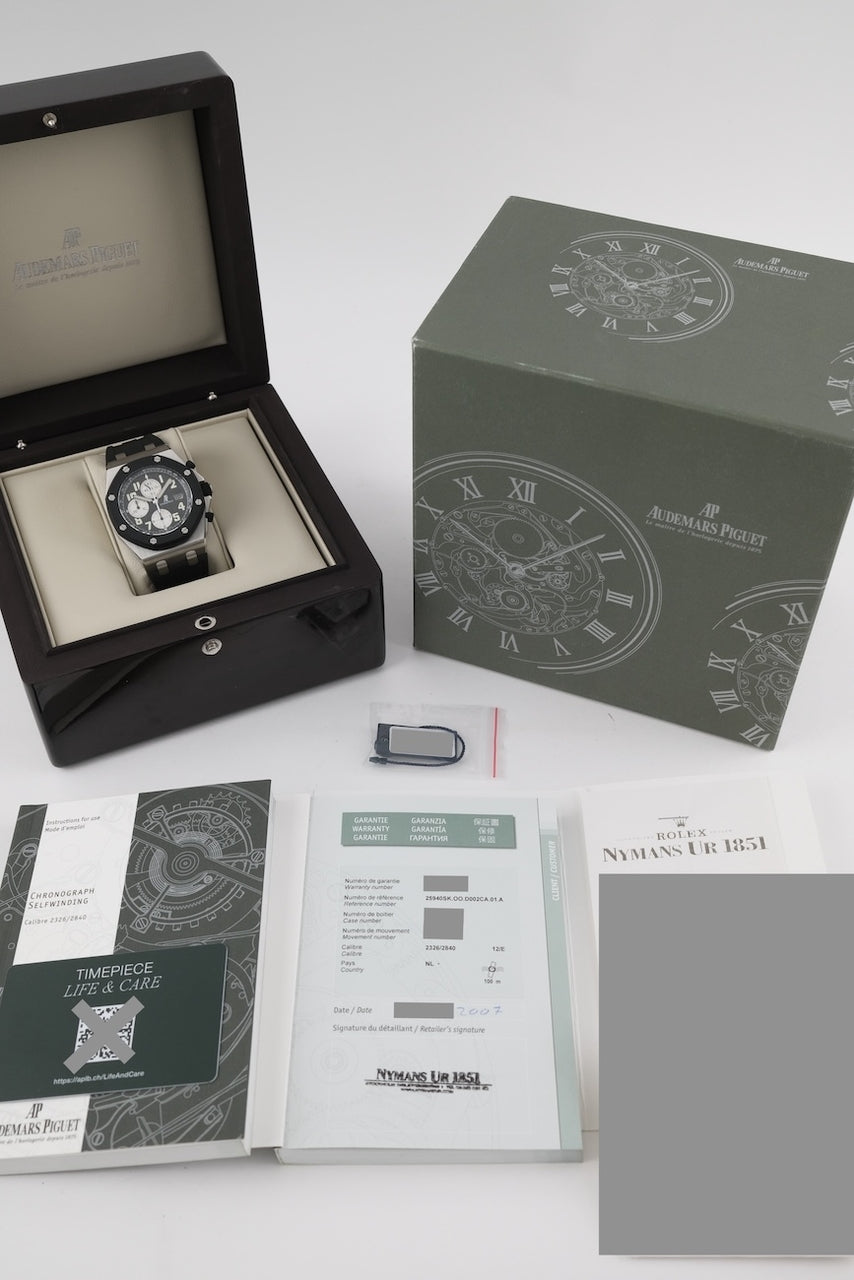Audemars Piguet Royal Oak Offshore Chronograph 25940SK.OO.D002CA.01.A - Papiere und oder Lieferumfang