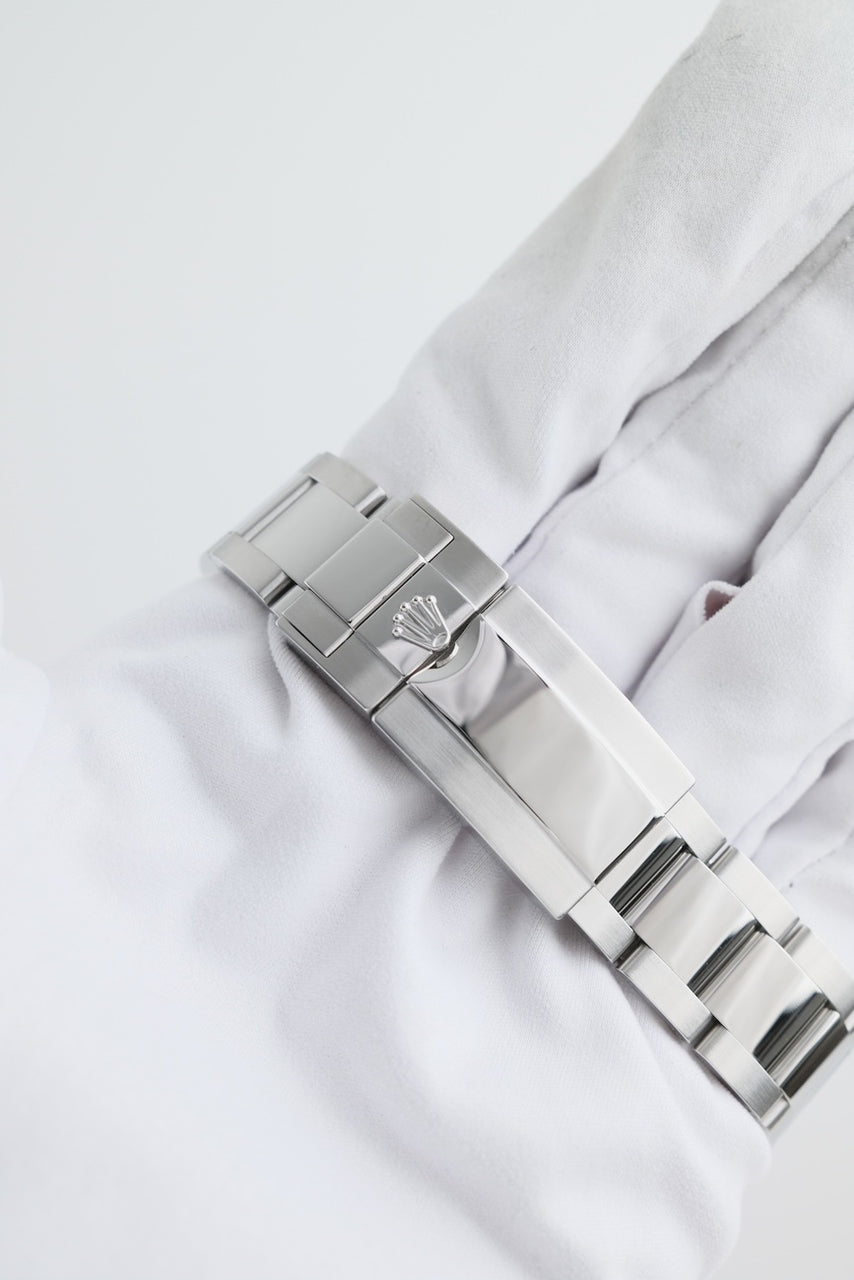 Rolex Daytona Panda 116500LN - detailed view 7