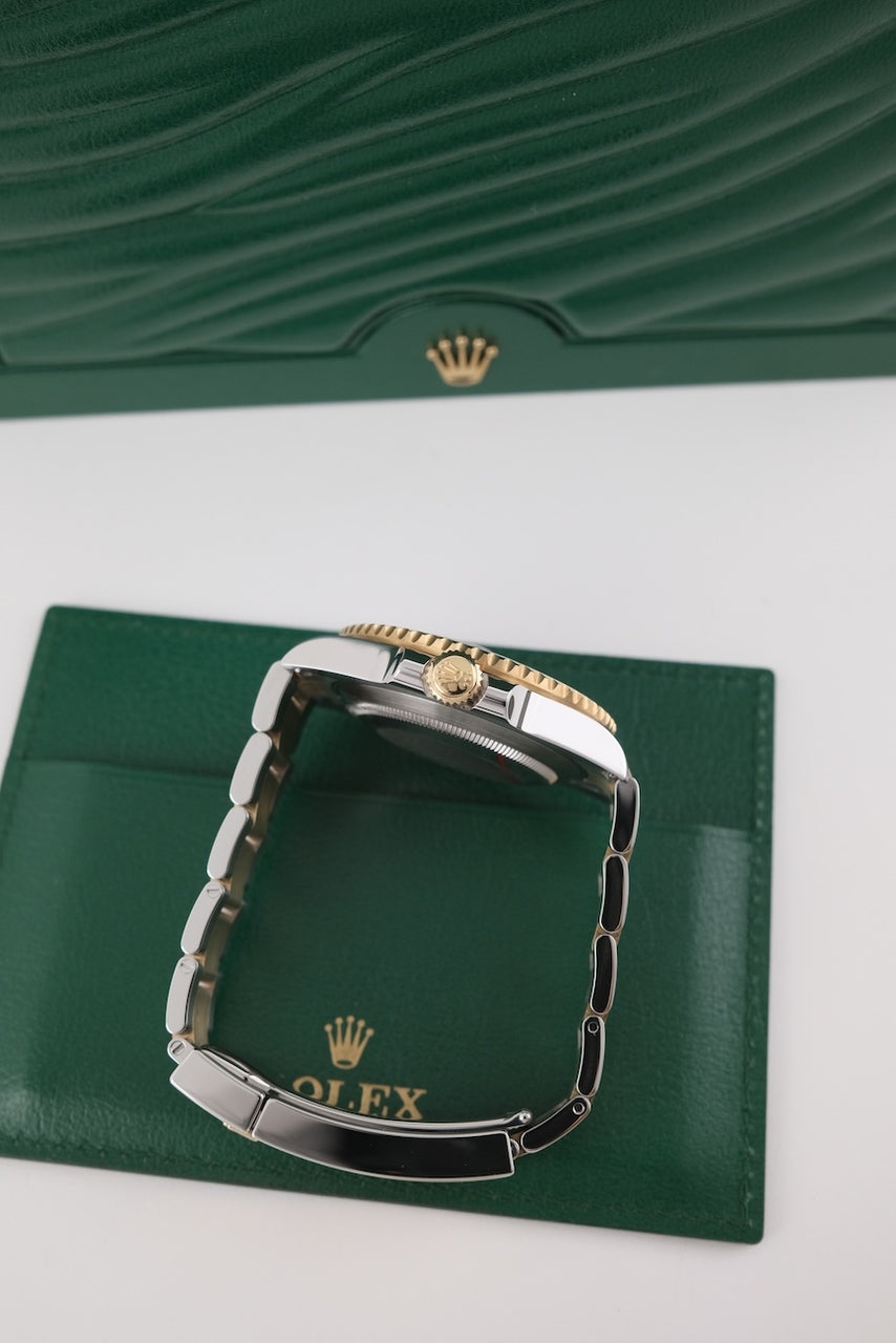 Rolex Submariner Date 116613LB - Detailansicht 5
