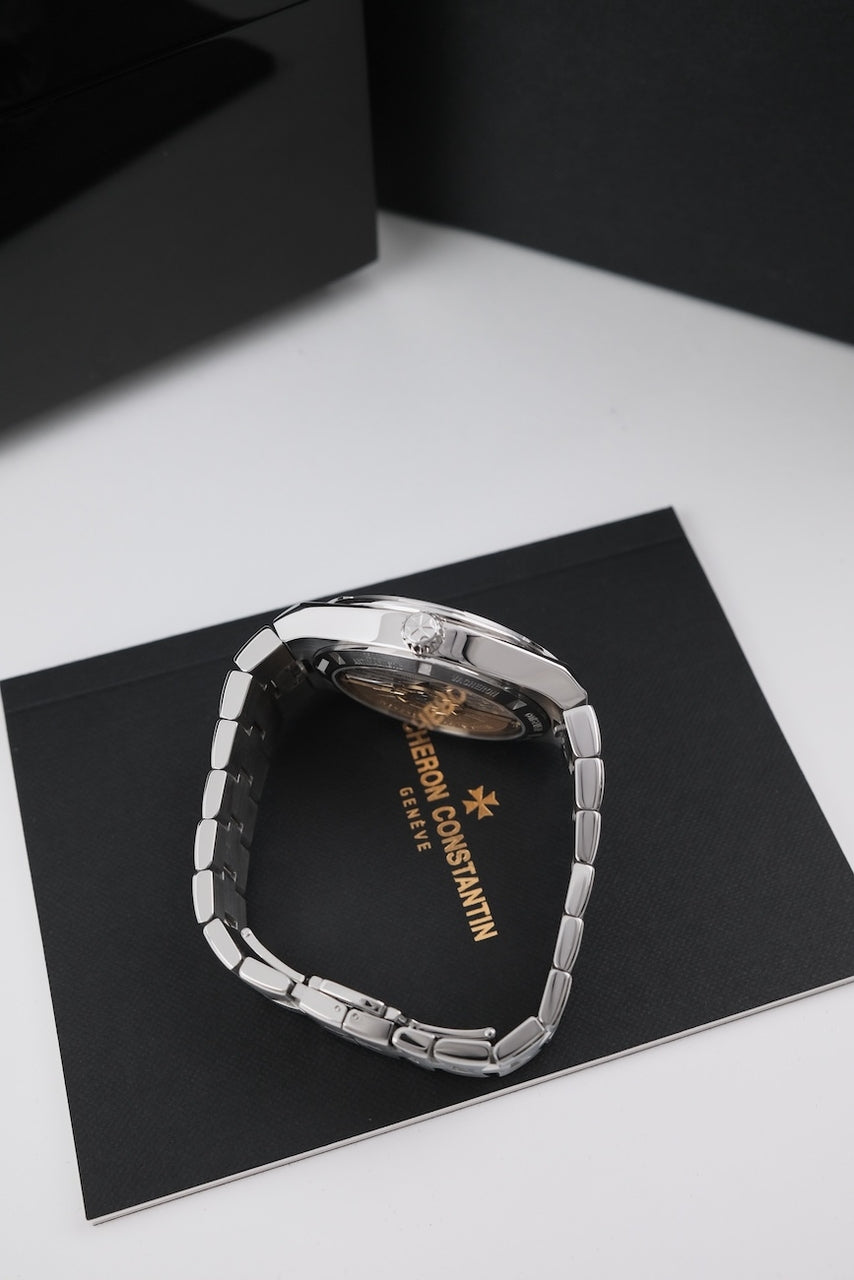 Vacheron Constantin Overseas 4500V/110A-B128 - Detailed view 5