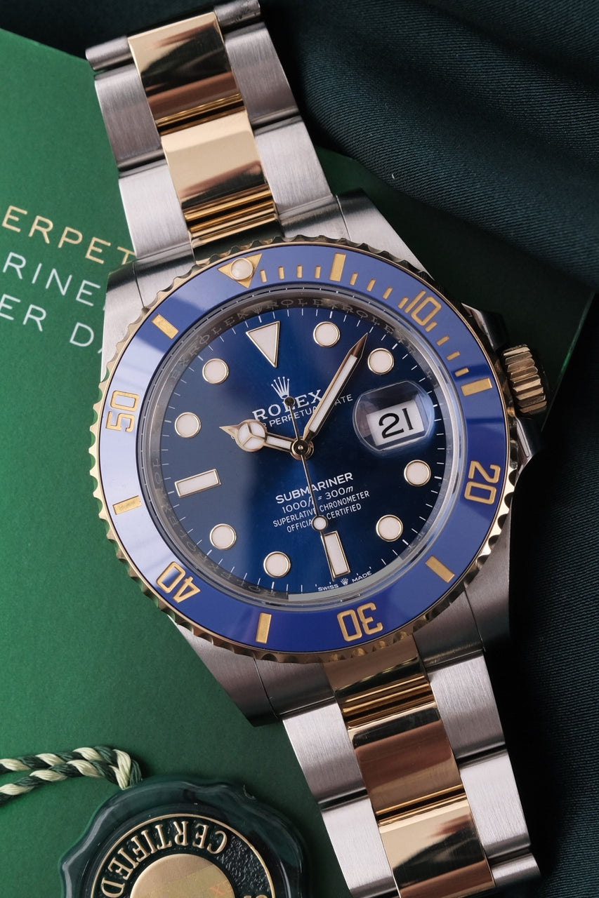 Rolex Submariner Date 126613LB - Detailed view 2