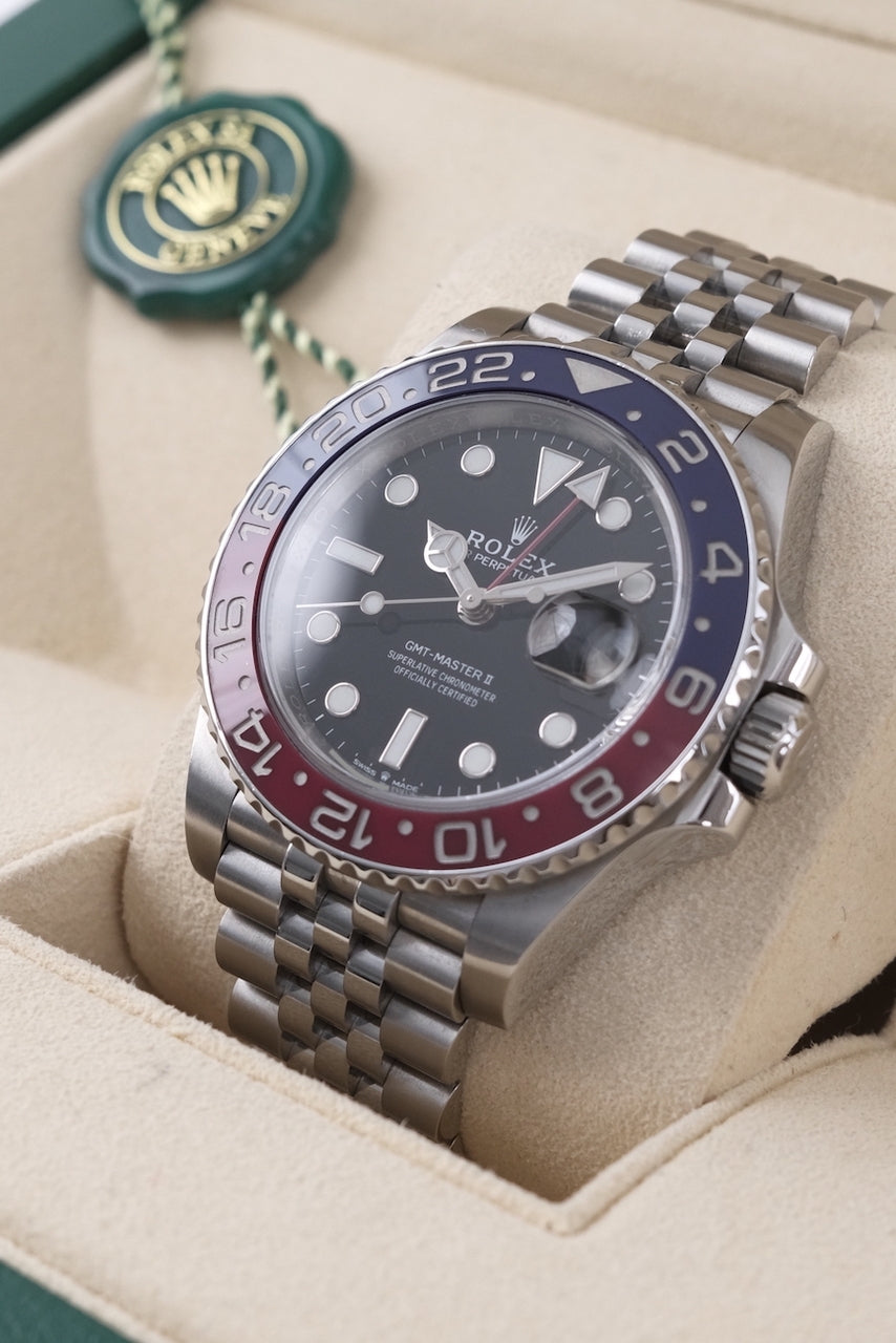 Rolex GMT-Master II 126710BLRO - Detailansicht 3