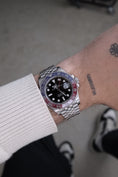 Charger l'image dans la visionneuse de la galerie, Rolex GMT-Master II 126710BLRO - Detailansicht 9
