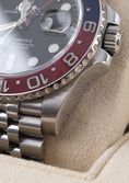 Charger l'image dans la visionneuse de la galerie, Rolex GMT-Master II 126710BLRO - Detailansicht 10
