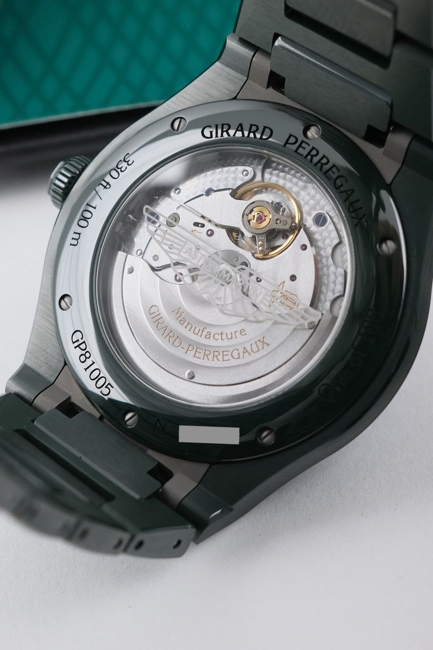 Girard Perregaux Laureato 81005-32-3080-1CX - Detailed view 7