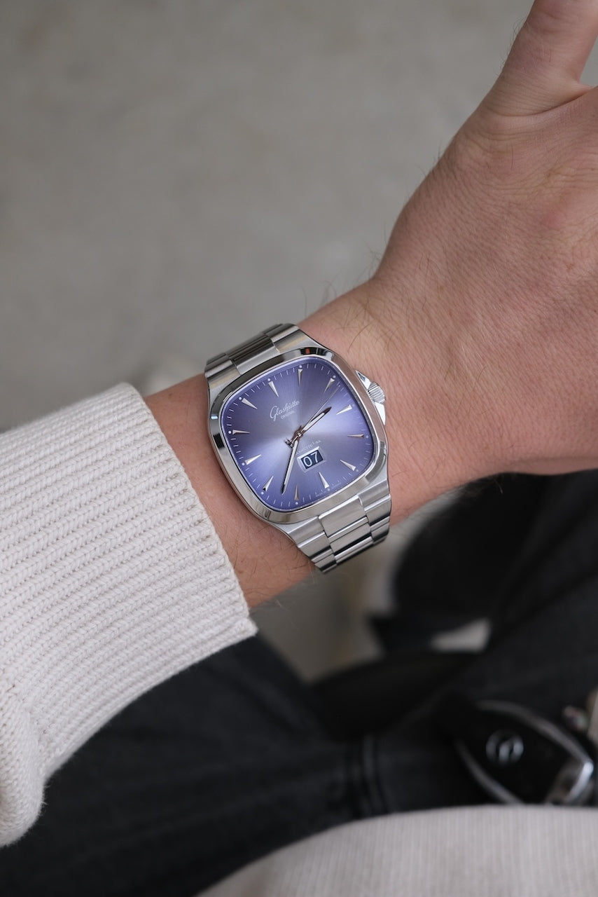 Glashütte Seventies Panorama Date 23947131214 - Detailed view 10