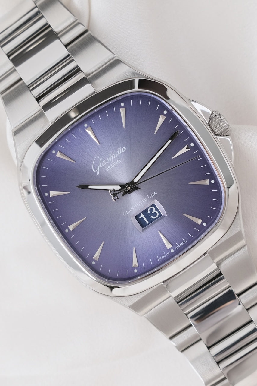 Glashütte Seventies Panorama Date 23947131214 - Detailed view 3
