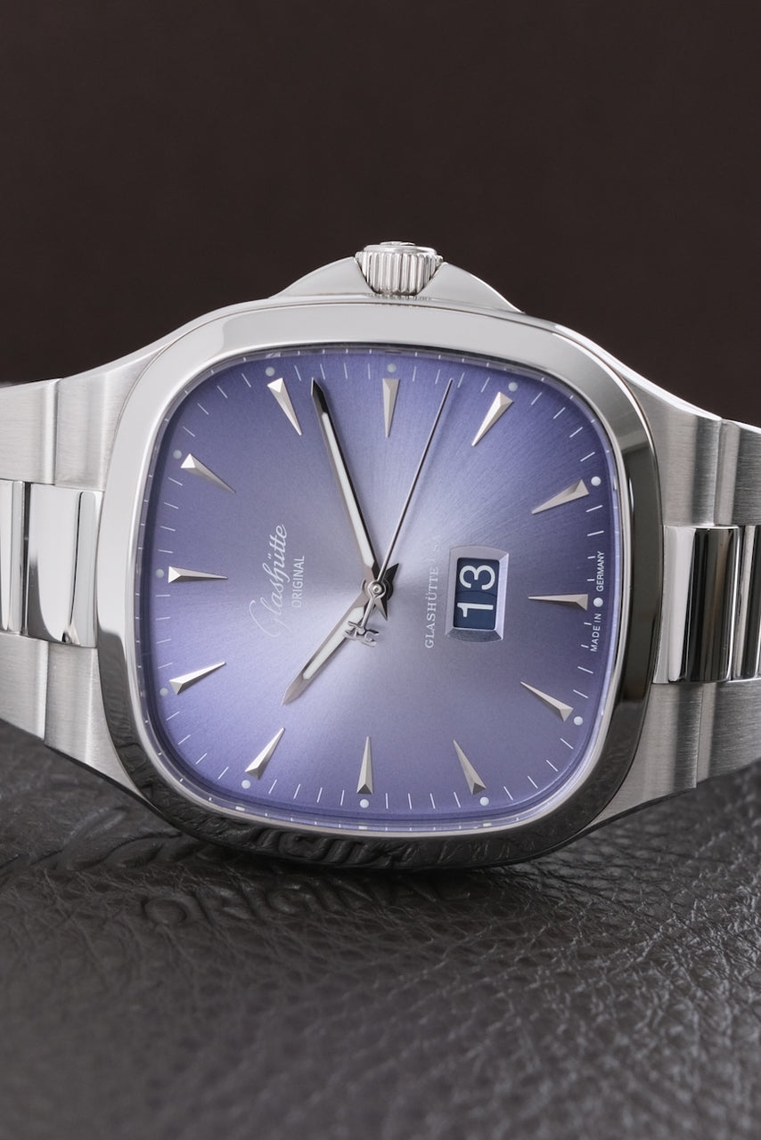 Glashütte Seventies Panorama Date 23947131214 - Detailed view 1