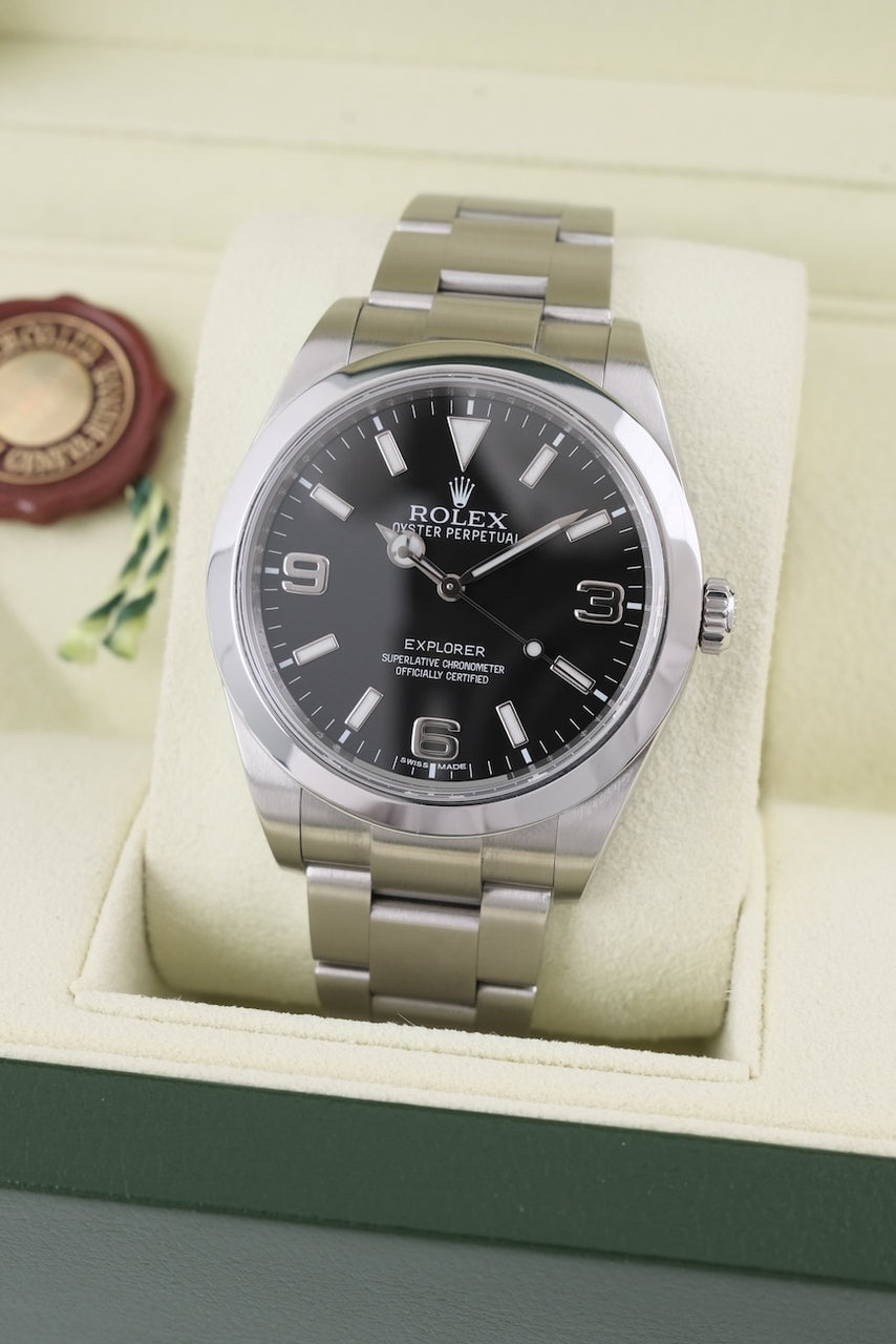 Rolex Explorer 214270 - Widok szczegółowy 2