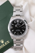Załaduj obraz do przeglądarki galerii, Rolex Explorer 214270 - Miniatura
