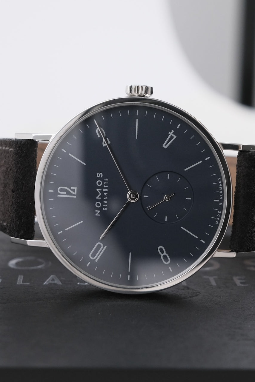 Nomos Tangente 38 Bleu Nuit 166 - Vue détaillée 4
