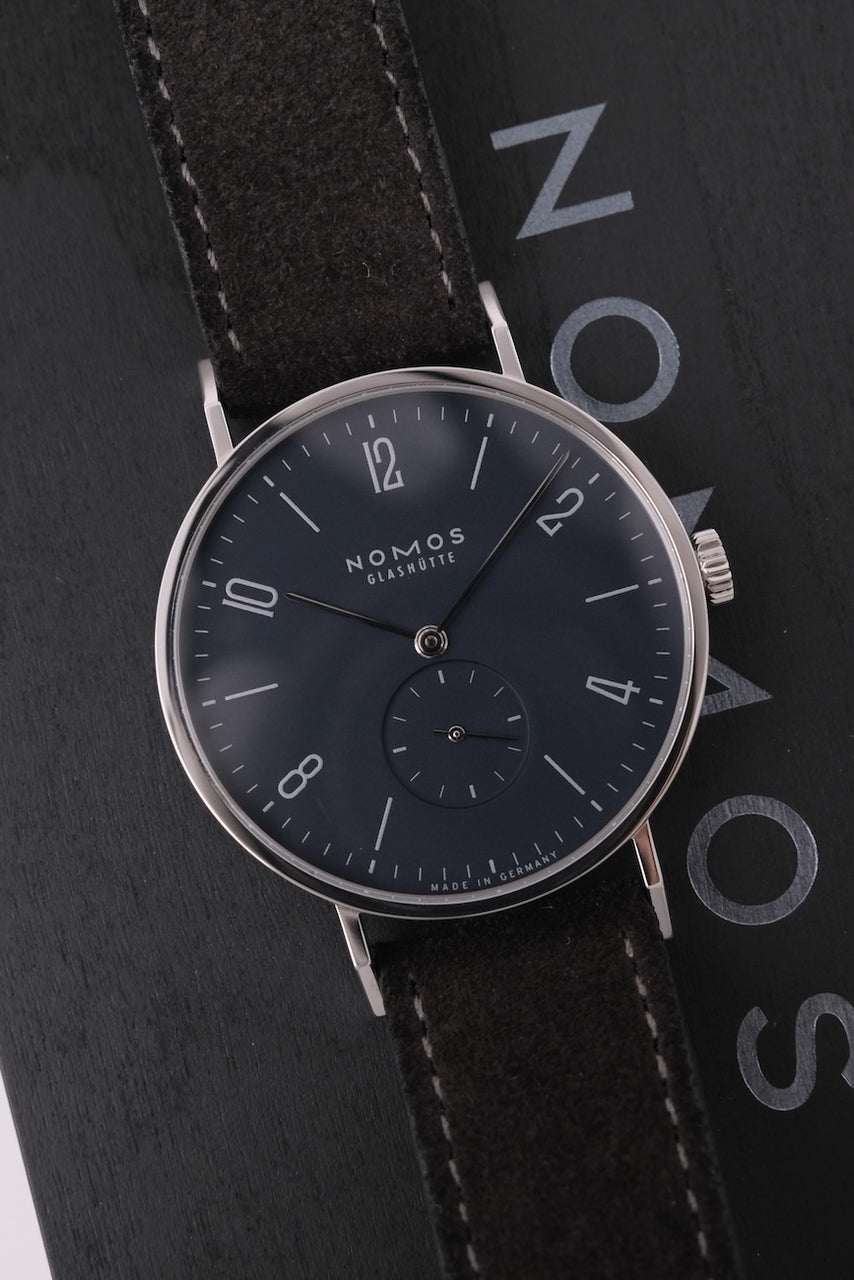 Nomos Tangente 38 Bleu Nuit 166 - Vue détaillée 1