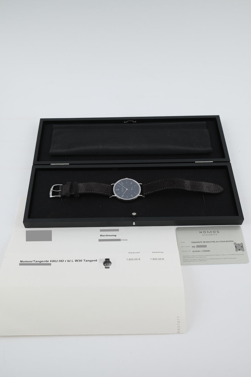 Nomos Tangente 38 Night Blue 166 - Documents et/ou contenu de la livraison