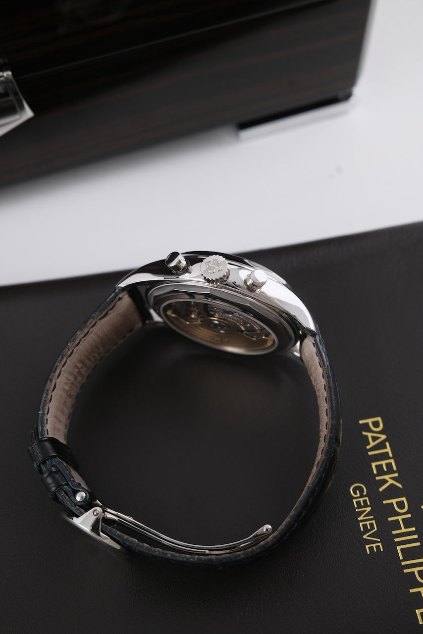 Patek Philippe Annual Calendar Chronograph 5960P - detailed view 5