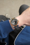 Bild in Galerie-Betrachter laden, Tudor Black Bay GMT 79833MN - Detailansicht 9
