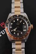 Bild in Galerie-Betrachter laden, Tudor Black Bay GMT 79833MN - Detailansicht 1
