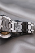 Bild in Galerie-Betrachter laden, Audemars Piguet Royal Oak 15450ST.OO.1256ST.02 - Detail view 6
